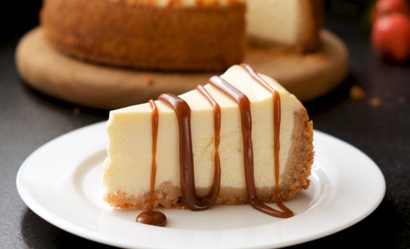 Cheesecake Fara Coacere cu Caramel Sarat